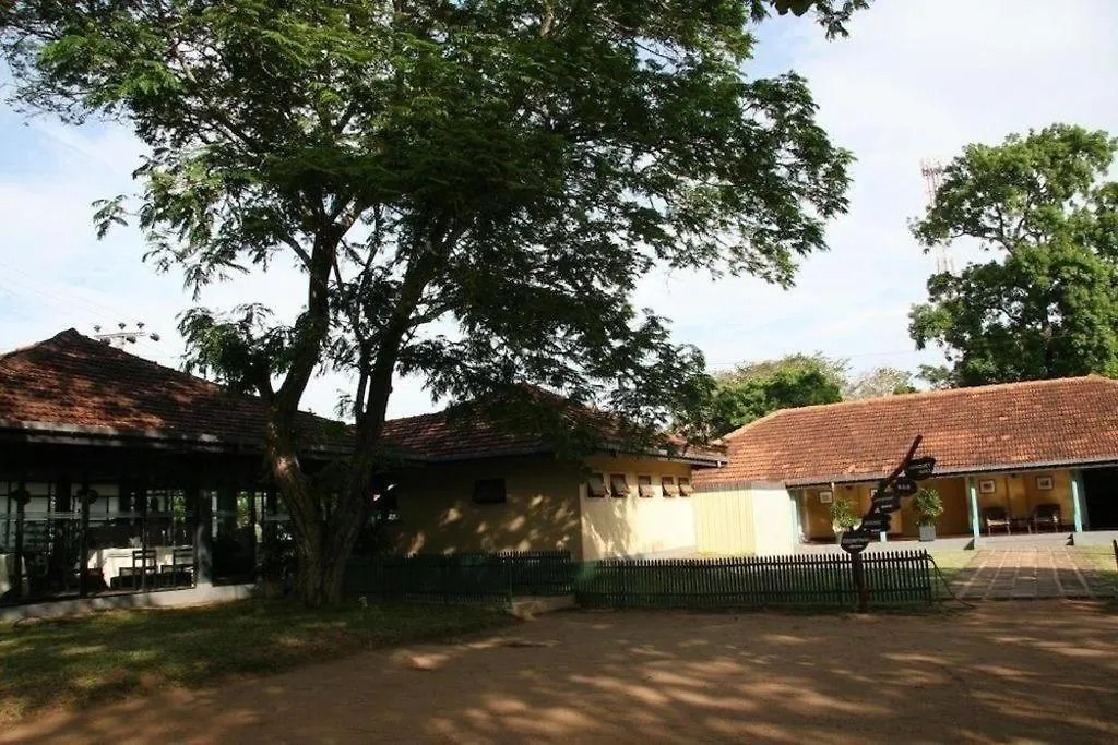 Heritage Habarana Hotel